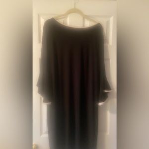 Bell sleeve dress